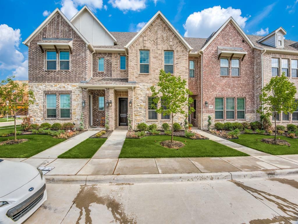 Photo de la propriété:  1511 Windermere Way  TX 75234 