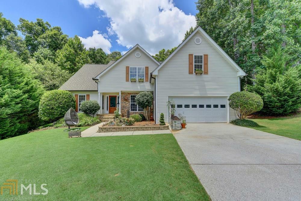 Property Photo:  1818 Alcovy Oaks Dr  GA 30045 