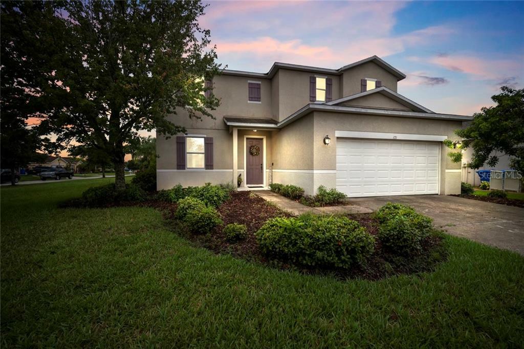 Property Photo: 171 Star Shell Drive FL 33572
