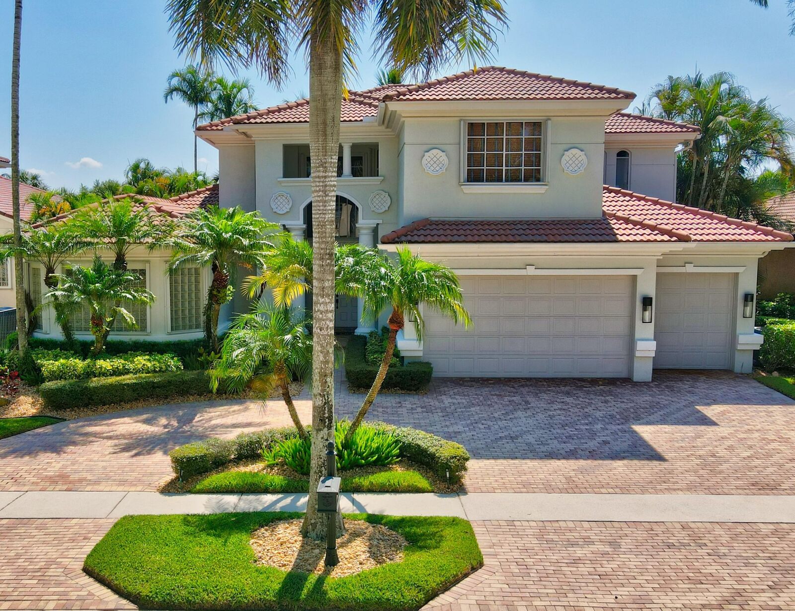 Property Photo: 16022 Laurel Creek Drive FL 33446