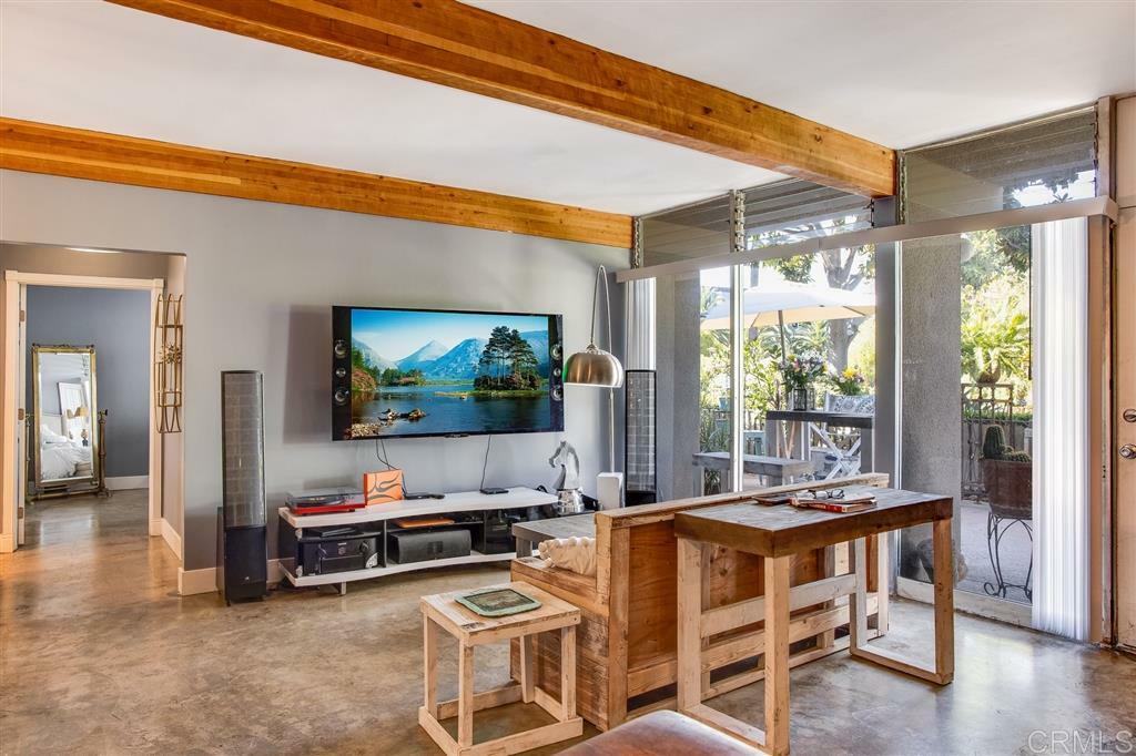Property Photo: 3050 Rue Dorleans 103 CA 92110