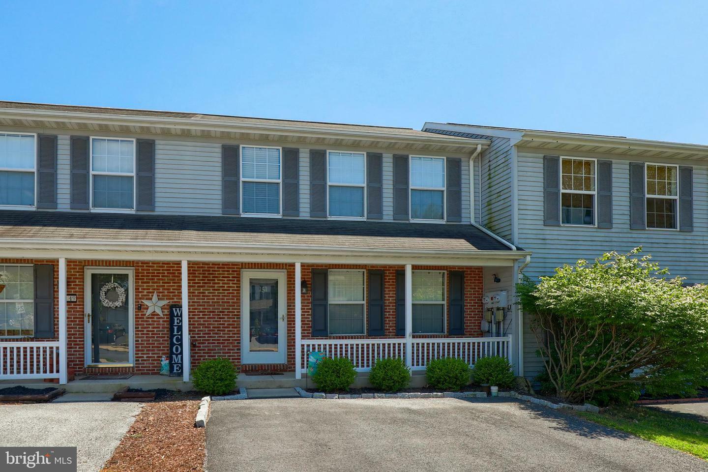 Property Photo:  151 Chelmsford Drive  PA 17547 