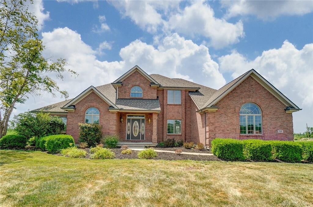Property Photo:  7888 Country View Lane  OH 45309 