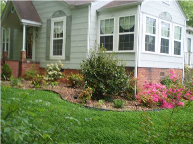 Property Photo:  304 Park St  GA 30728 