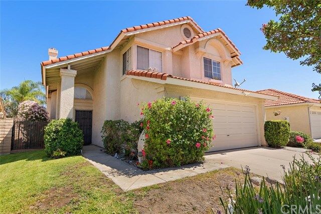 Property Photo:  15388 Lantern Lane  CA 92336 