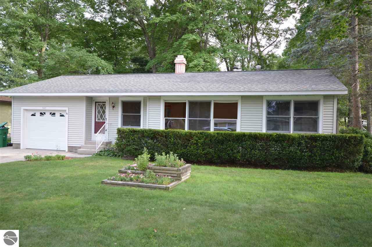 Property Photo:  945 N Forest Lane Drive  MI 49686 