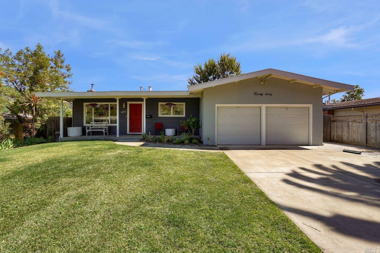 Property Photo:  2060 Carolyn Way  CA 94945 