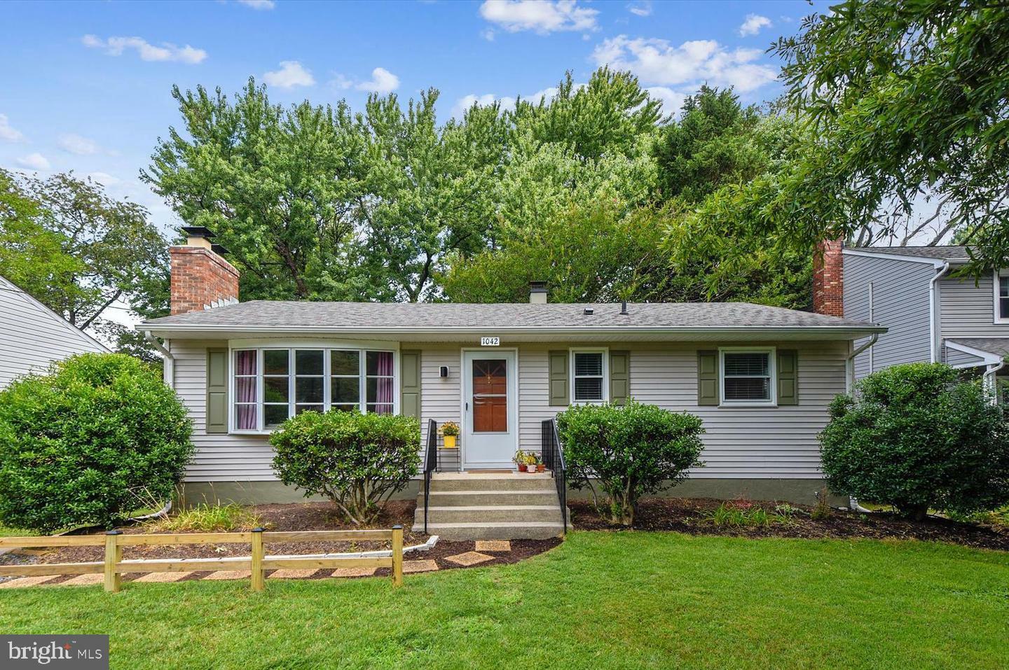 Property Photo:  1042 Broadview Drive  MD 21409 