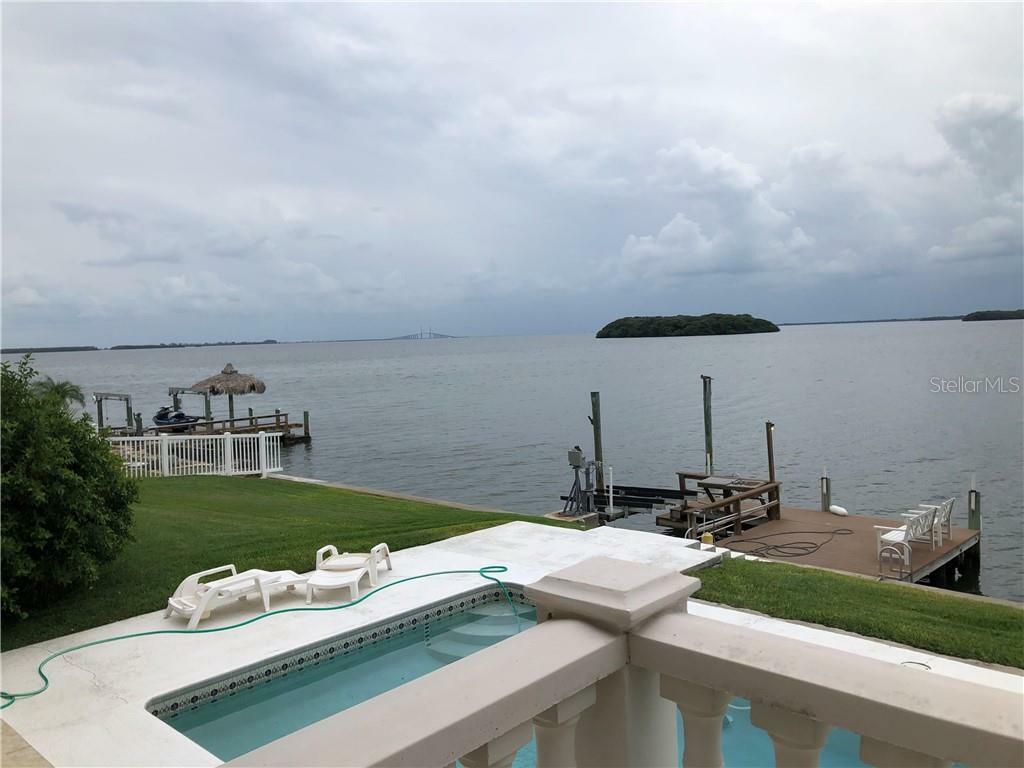 Property Photo:  120 Sands Point Drive  FL 33715 