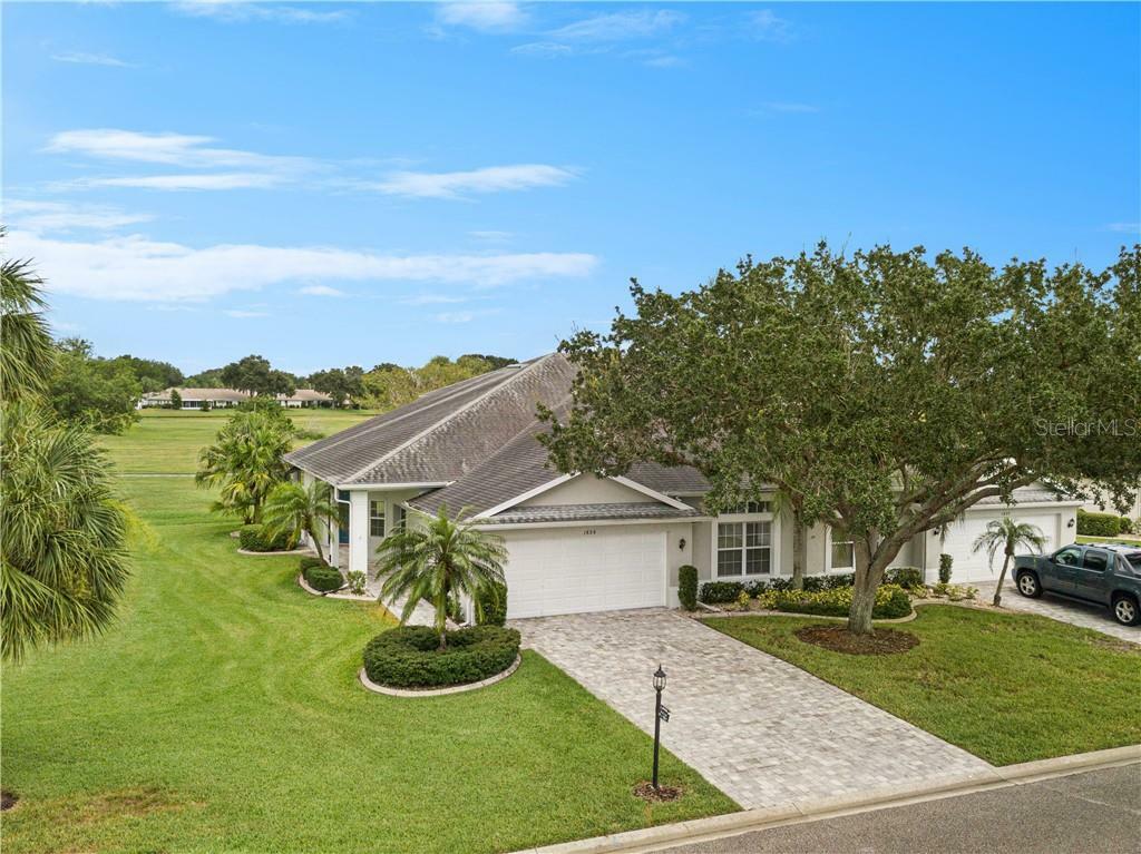 Property Photo:  1820 Nantucket Drive 147  FL 33573 