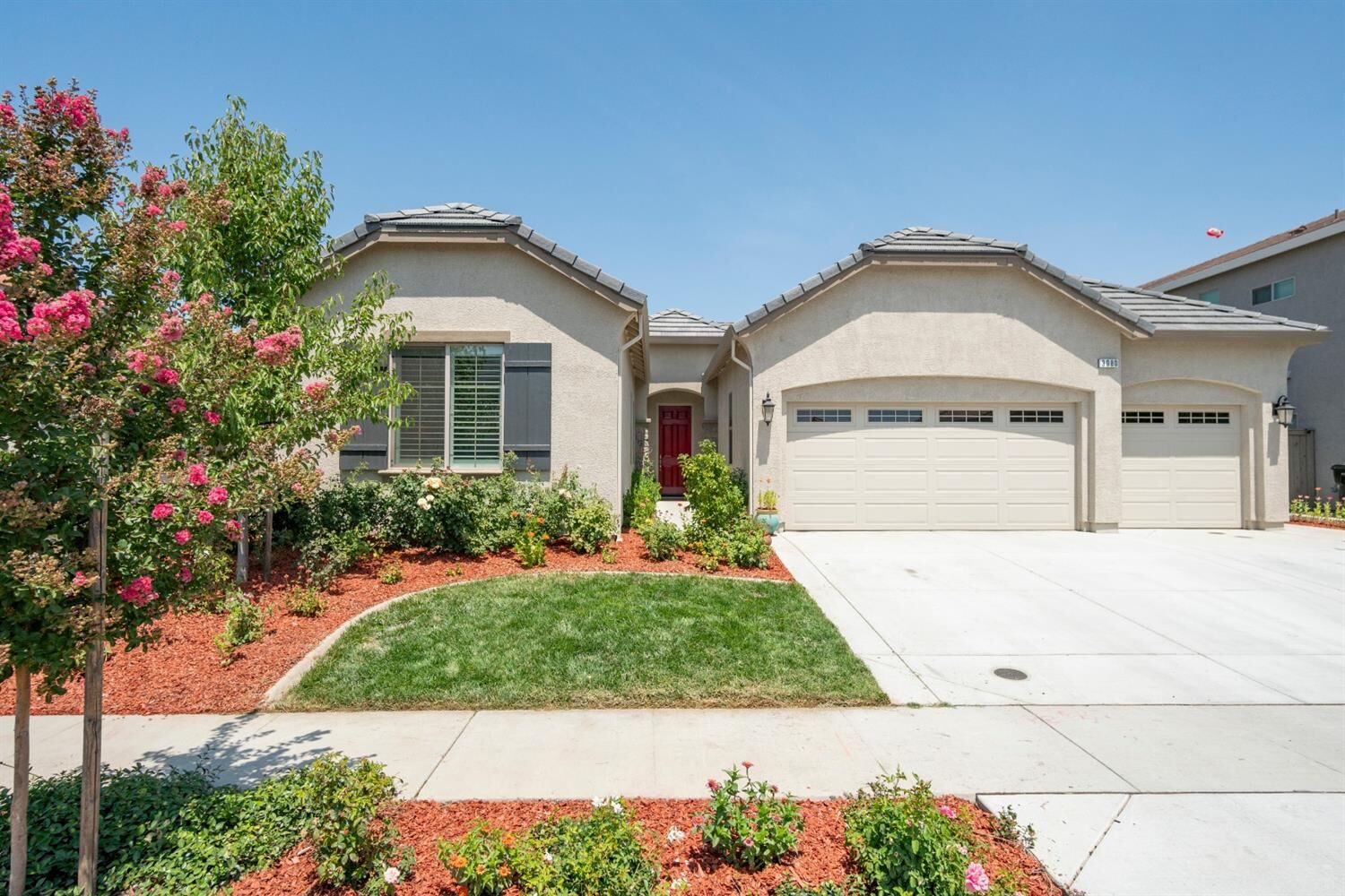 Property Photo:  3080 Stonington Drive  CA 95747 