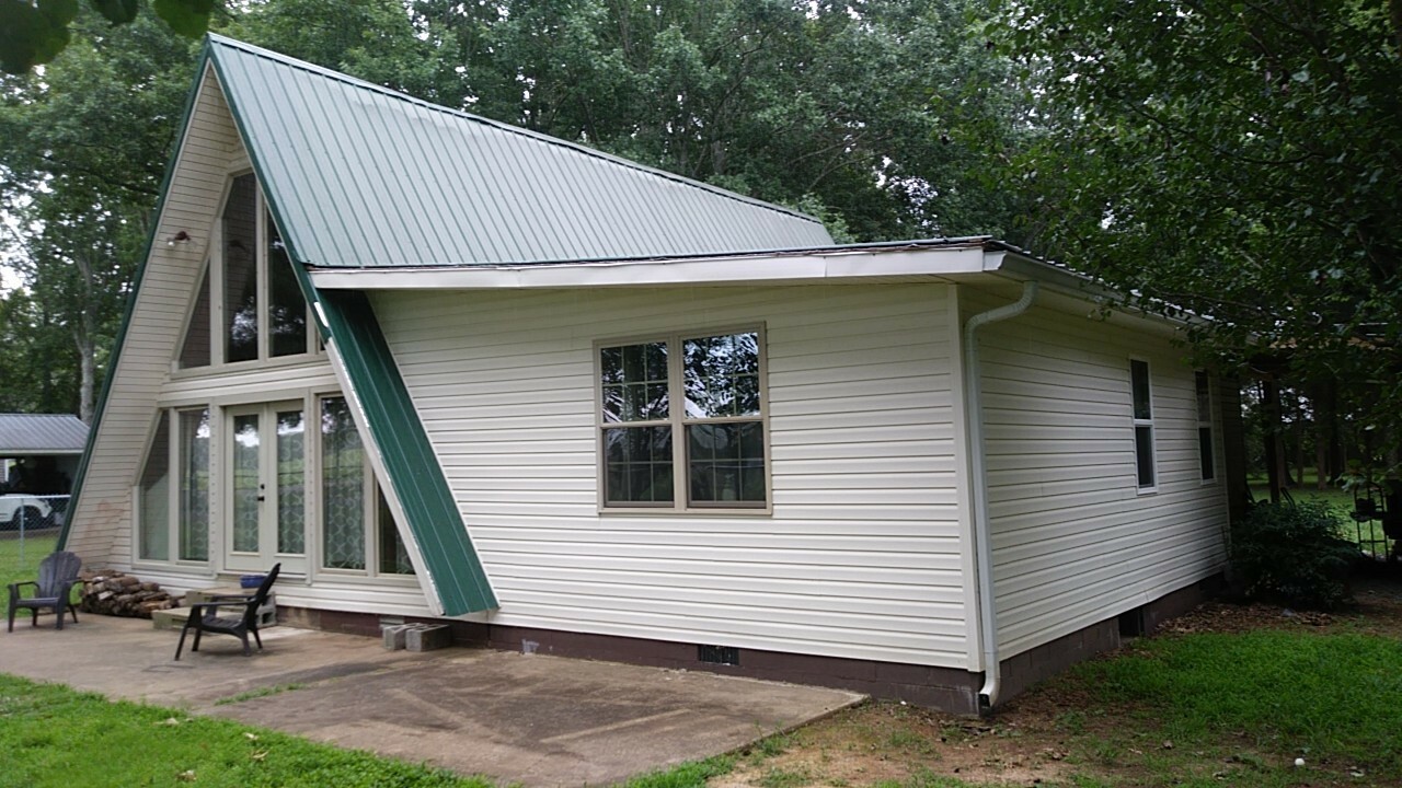 Property Photo:  168 Hurricane Grove Rd  TN 37160 