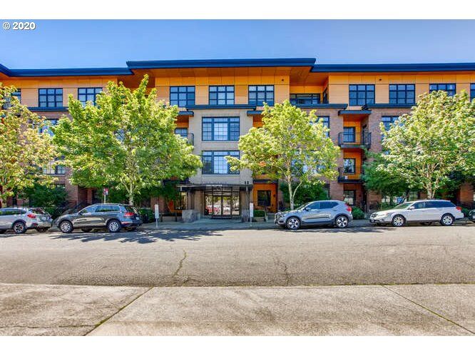 2350 NW Savier St 120  Portland OR 97210 photo