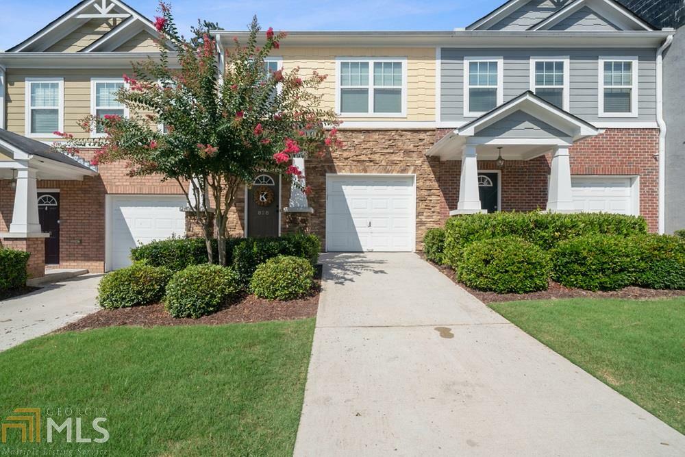 Property Photo:  828 Arbor Gate Ln  GA 30044 