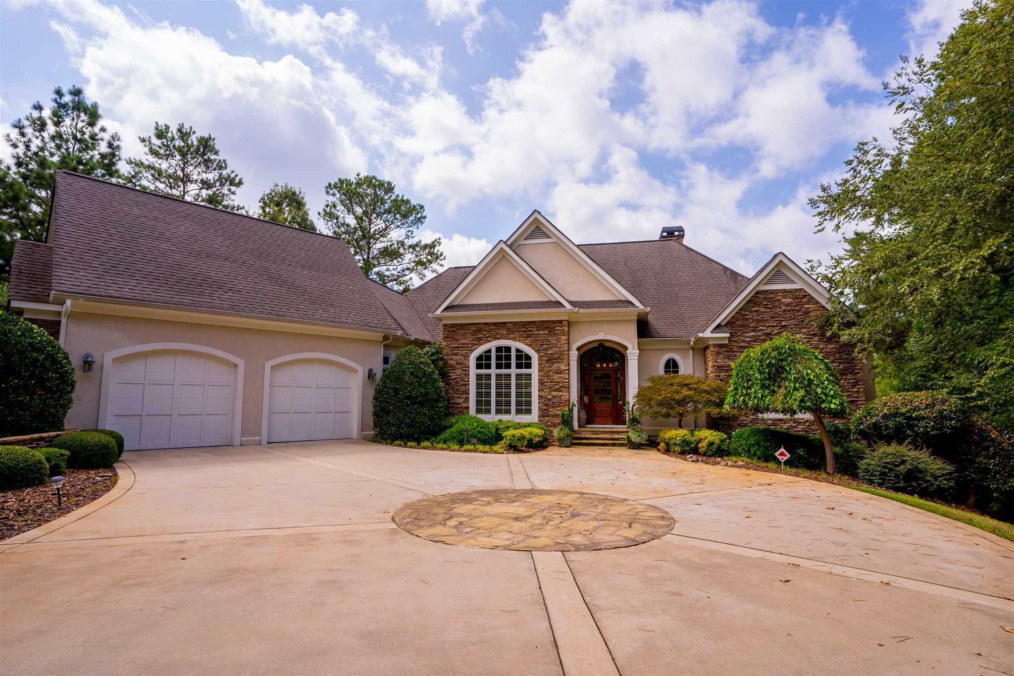 Property Photo: 1161 Bachelors Run GA 30642