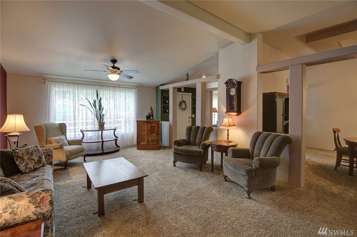 Property Photo:  273 Roe Rd  WA 98596 