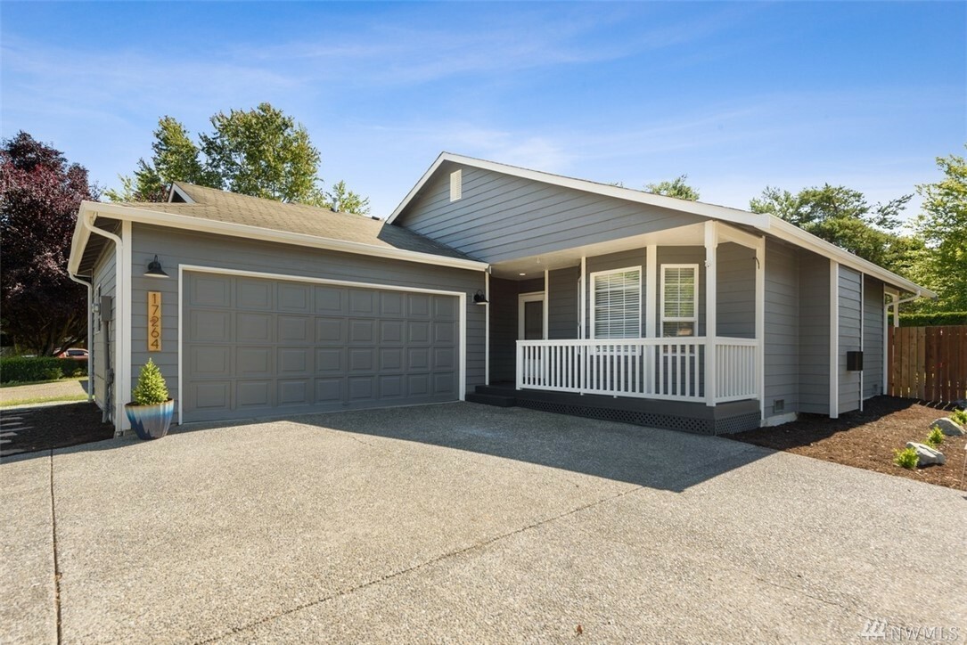 Property Photo: 17264 Willow Lane SE WA 98272