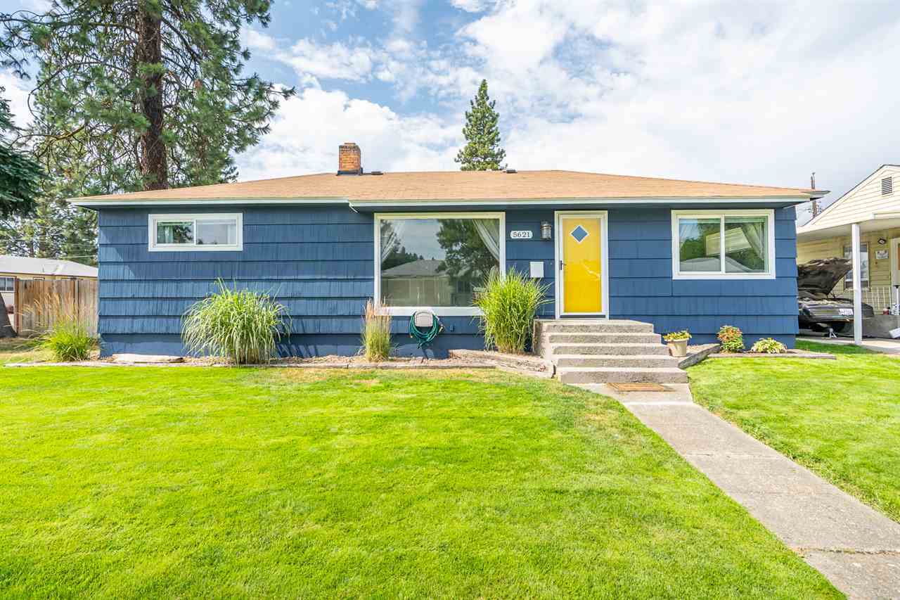 Property Photo:  5621 N Bemis St  WA 99205 