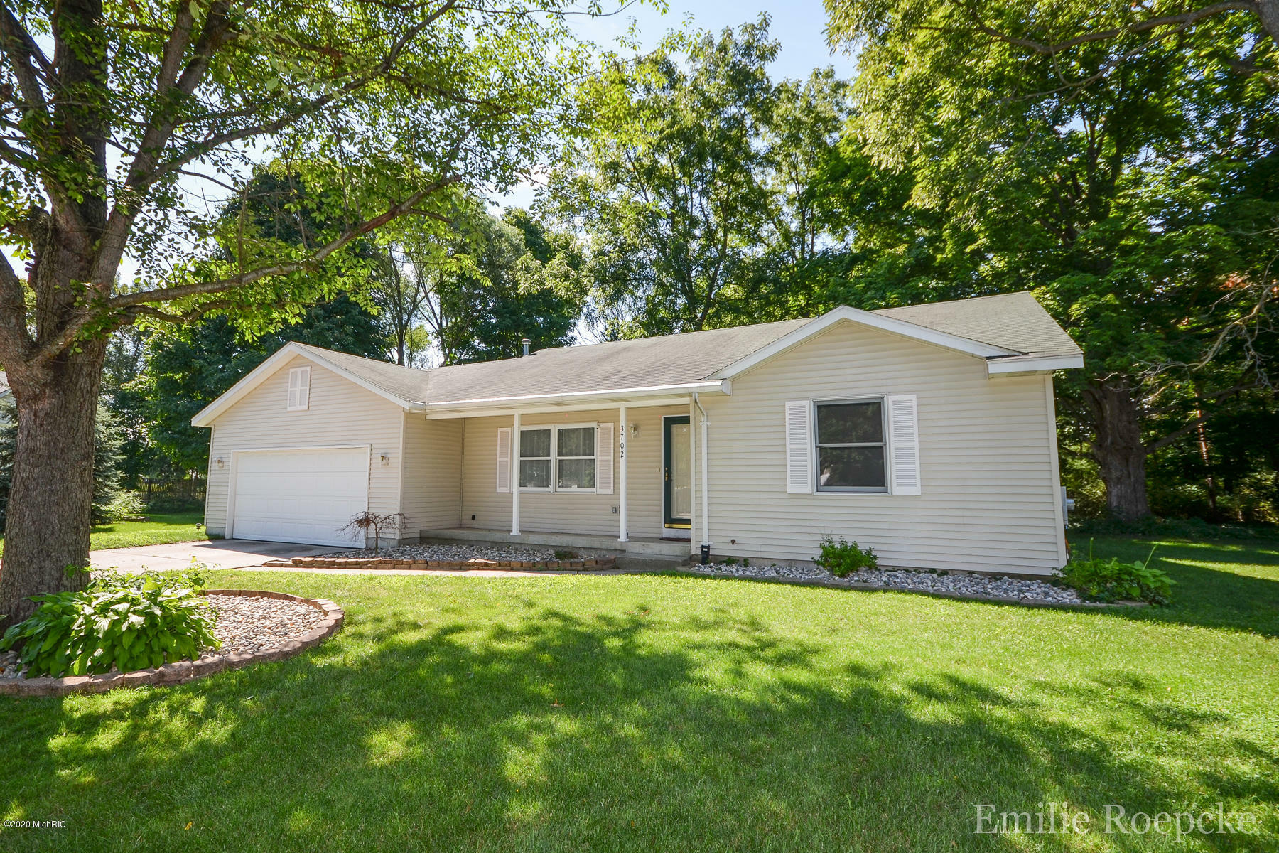 Property Photo:  3702 Mesa Court NE  MI 49341 