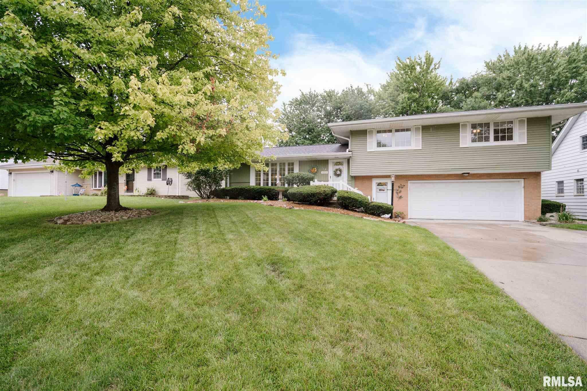 Property Photo:  6312 N Imperial  IL 61614 