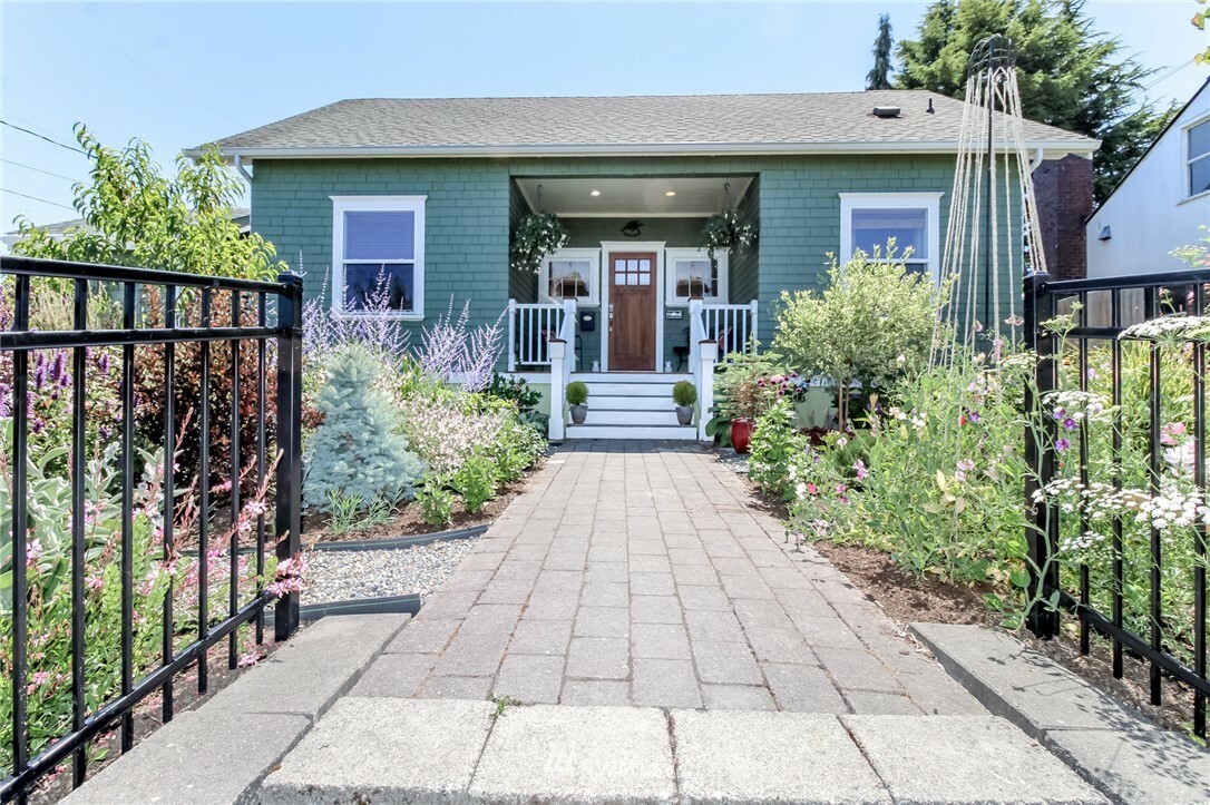 Property Photo:  3614 N 26th Street  WA 98407 