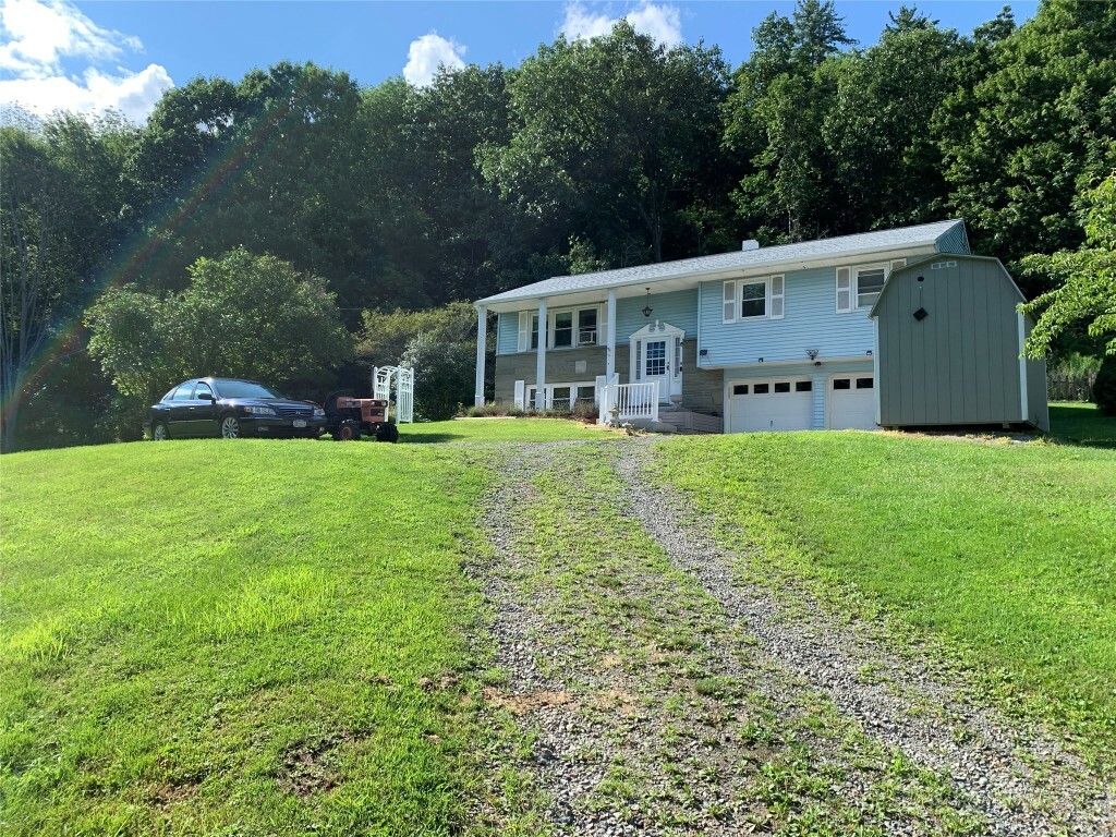 Property Photo:  184 Sawyer Drive  NY 13827 