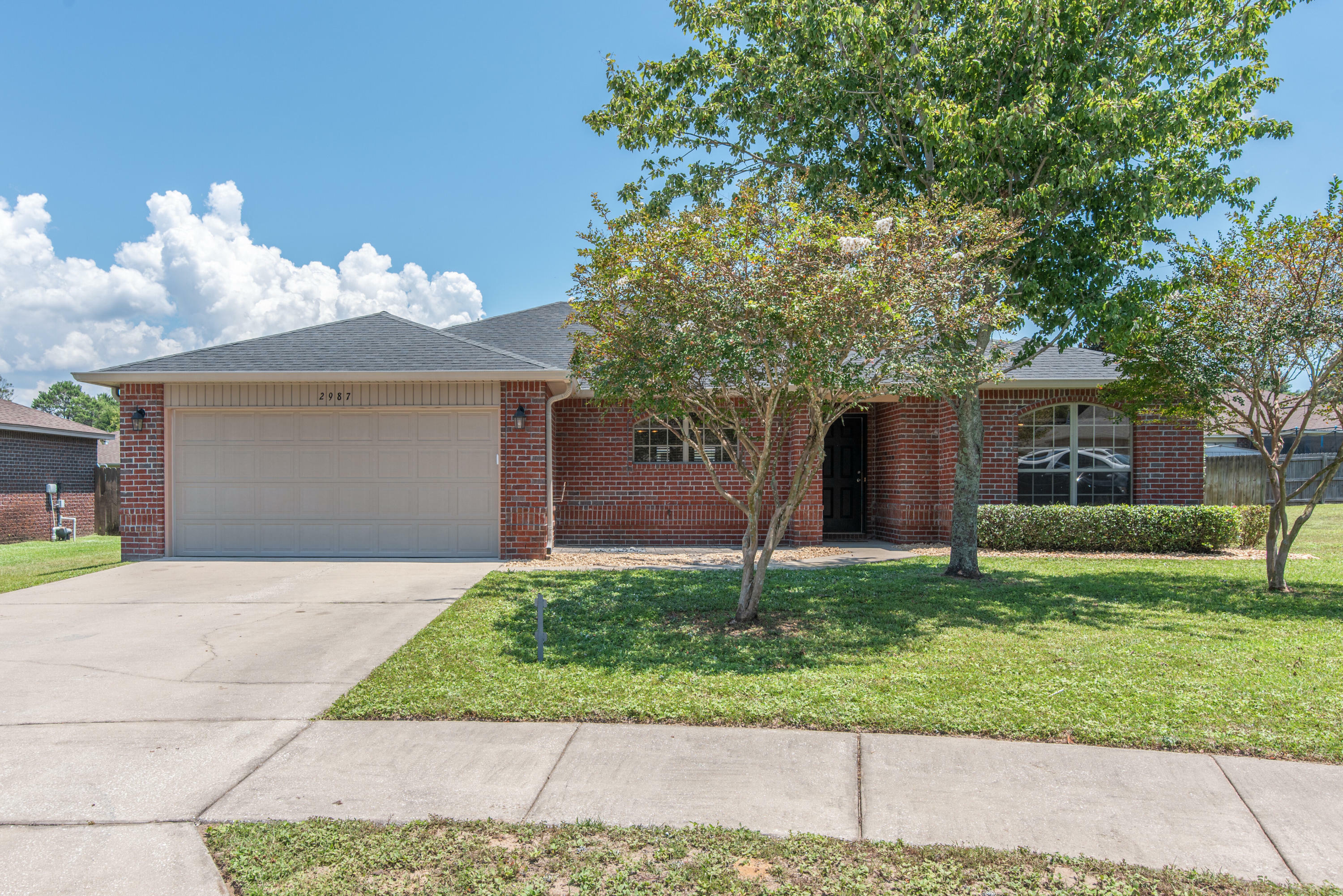 Property Photo:  2987 Ensenada Court  FL 32566 