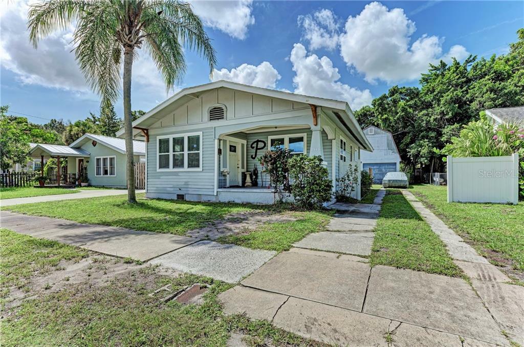 Property Photo: 2546 Loma Linda Street FL 34239