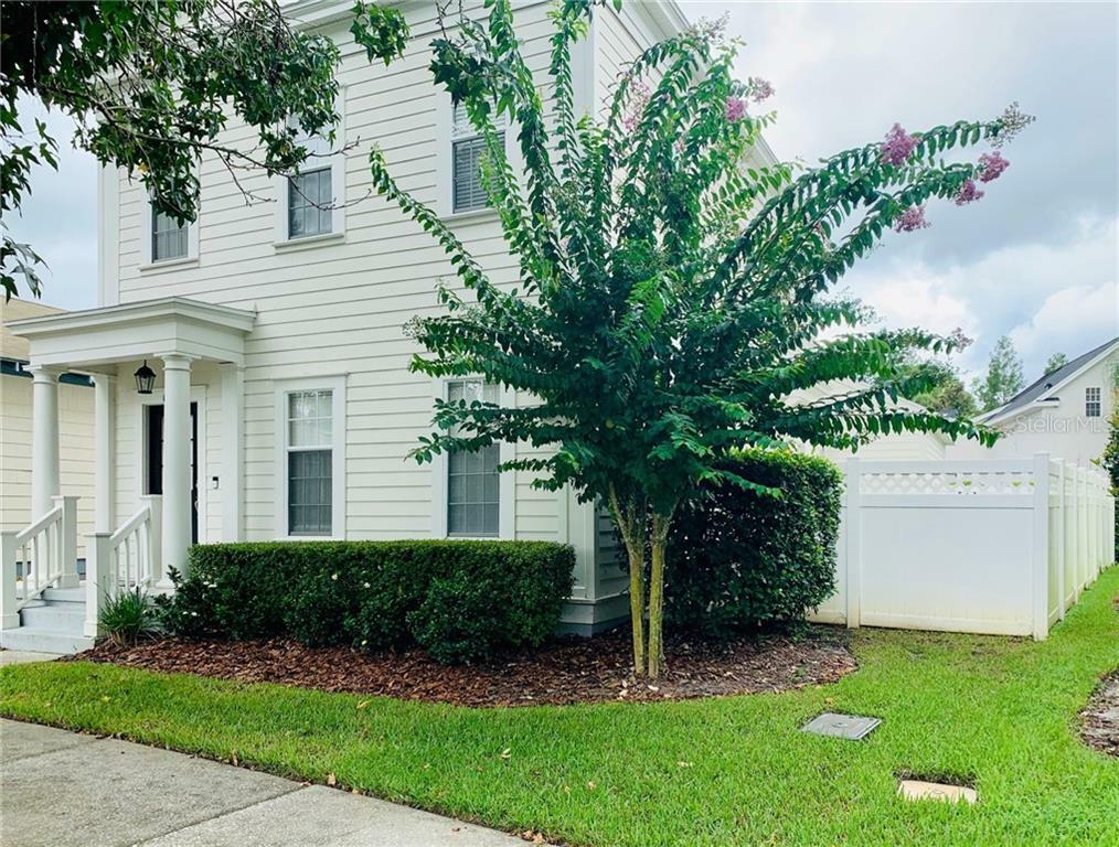 Property Photo:  1108 Oak Pond Drive  FL 34747 