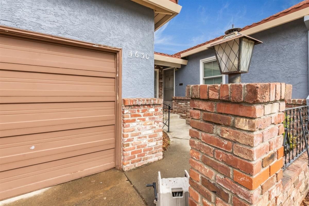 Property Photo:  4630 Fegan Way  CA 95822 