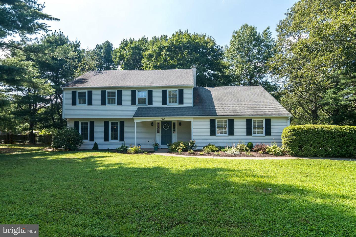 Property Photo:  173 Sandy Knoll Drive  PA 18901 