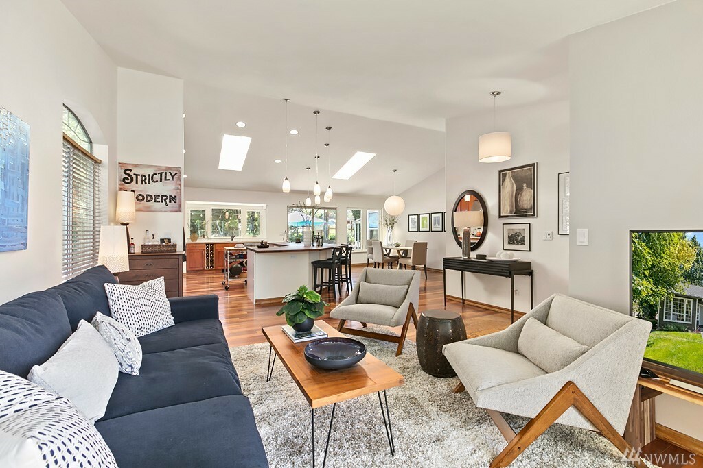 Property Photo: 15017 Silver Firs Dr WA 98208