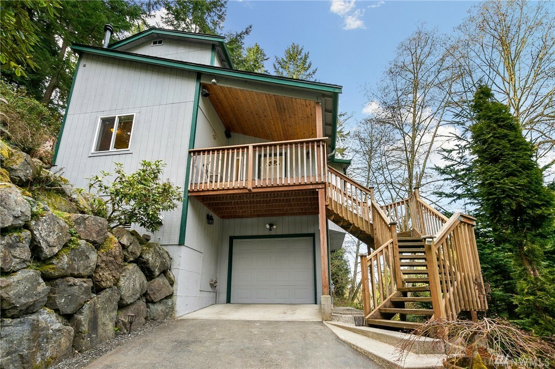 Property Photo:  7120 Meadowdale Beach Rd  WA 98026 