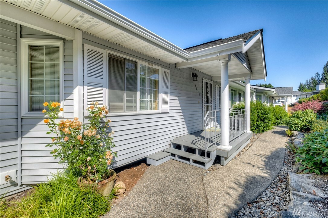 Property Photo:  3836 Spadoni Lane 8-B  WA 98335 