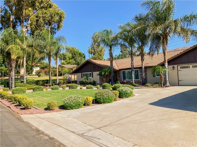 Property Photo: 22915 Vista Grande Way CA 92313