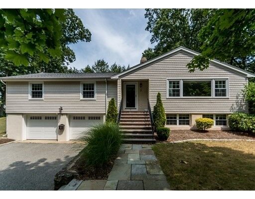 Property Photo:  7 Forest Circle  MA 02452 