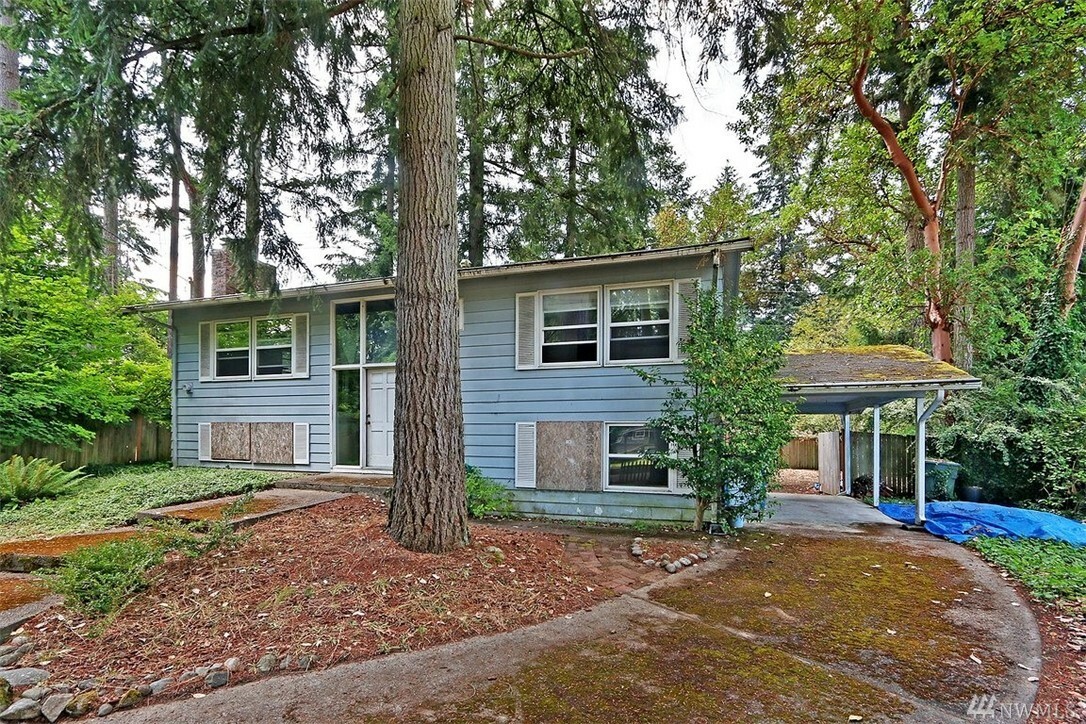 Property Photo:  14511 SE 21st Place  WA 98007 