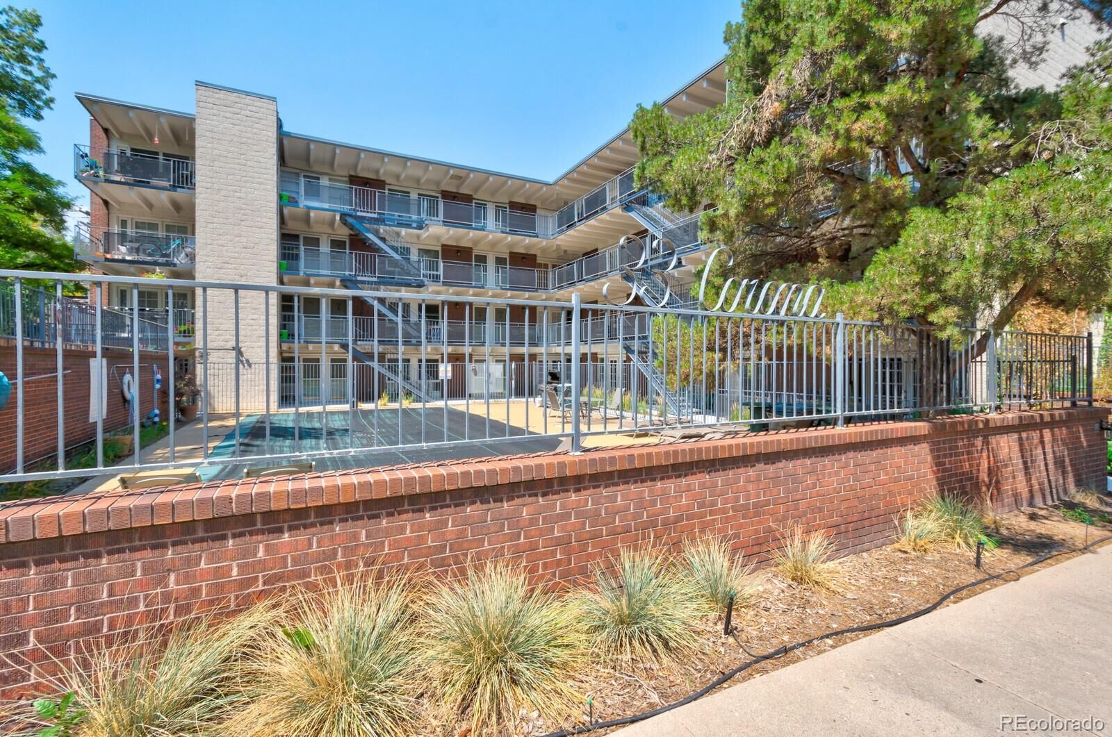 Property Photo:  33 N Corona Street 307  CO 80218 