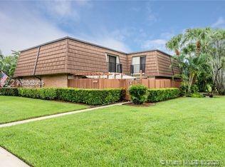 Property Photo: 9108 SW 19th Pl A FL 33324