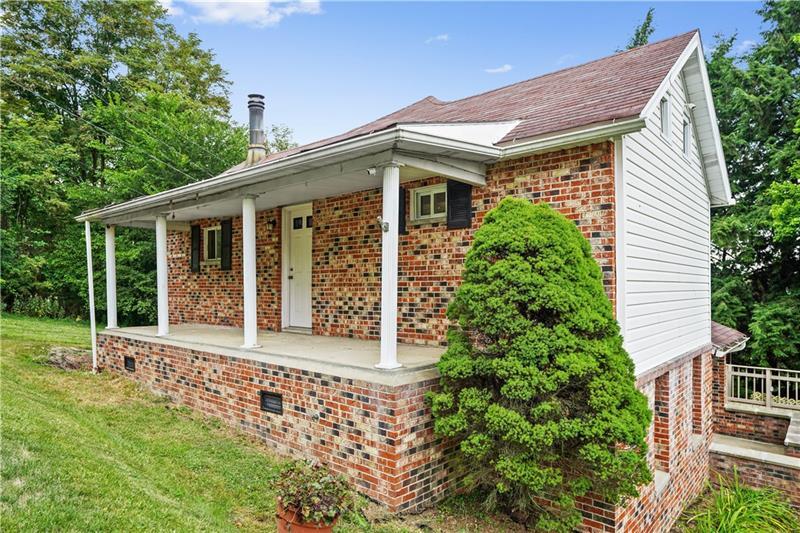 Property Photo:  601 Madison Ave  PA 15637 