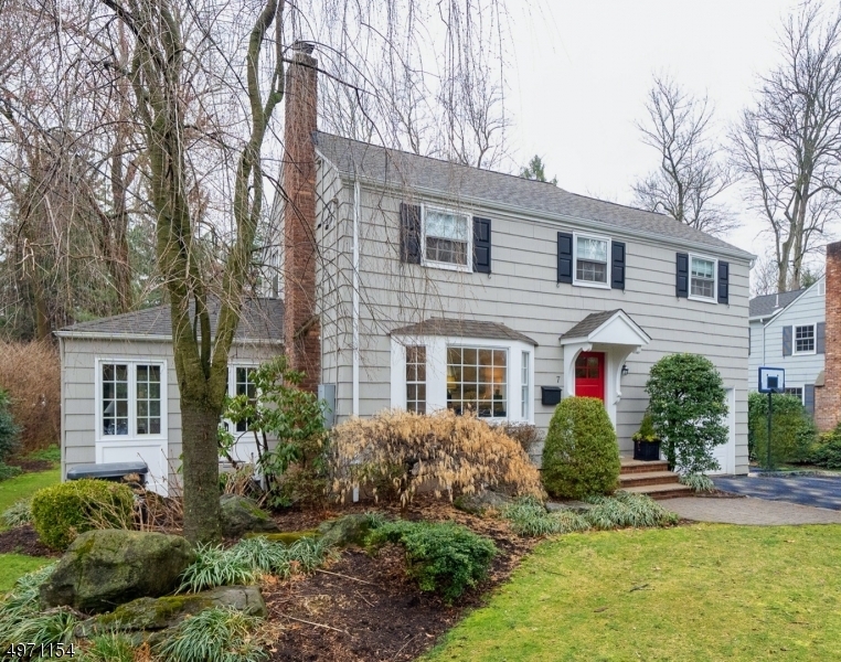 Property Photo:  7 Rowan Rd  NJ 07928 