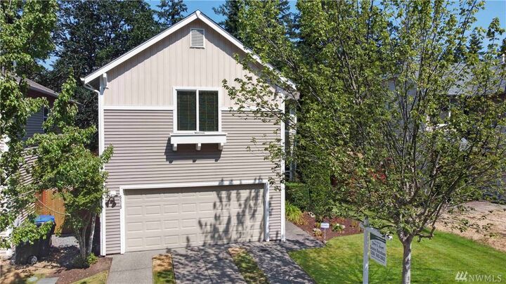 Property Photo: 5113 203rd Street Ct E WA 98387