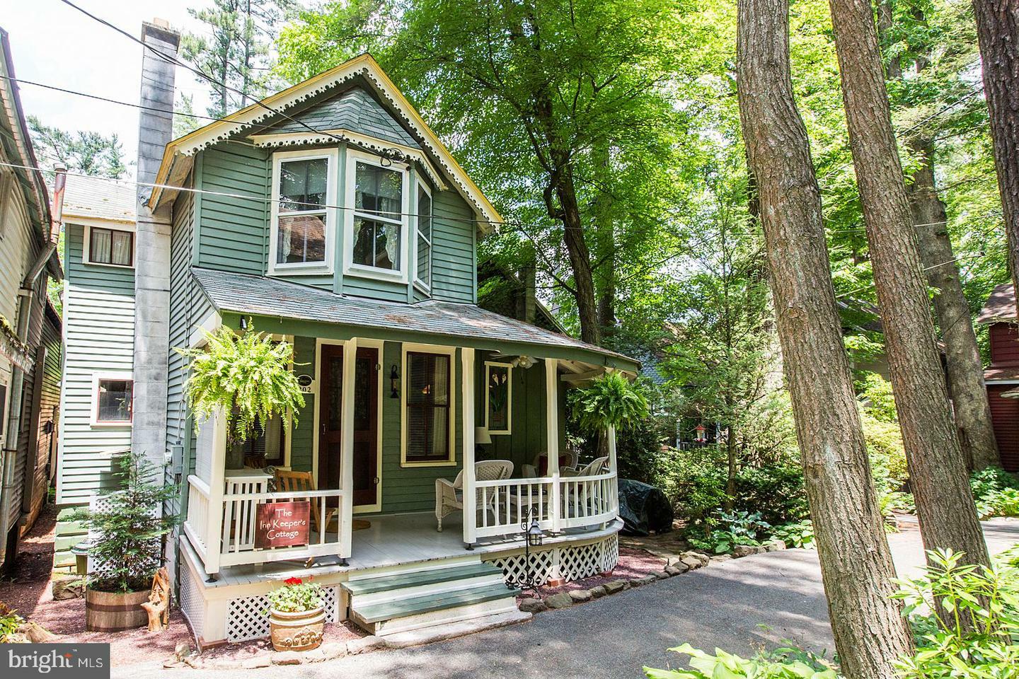 Property Photo: 202 Weaver Avenue PA 17064