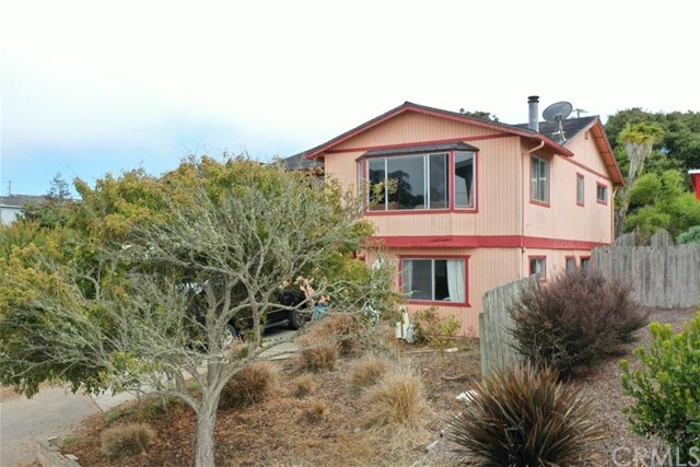 Property Photo:  383 Henrietta Avenue  CA 93402 