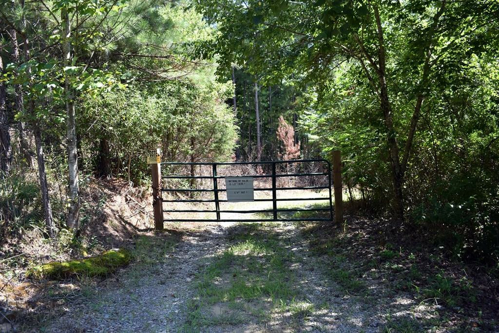 Property Photo: 450 Hickory Road TN 37381