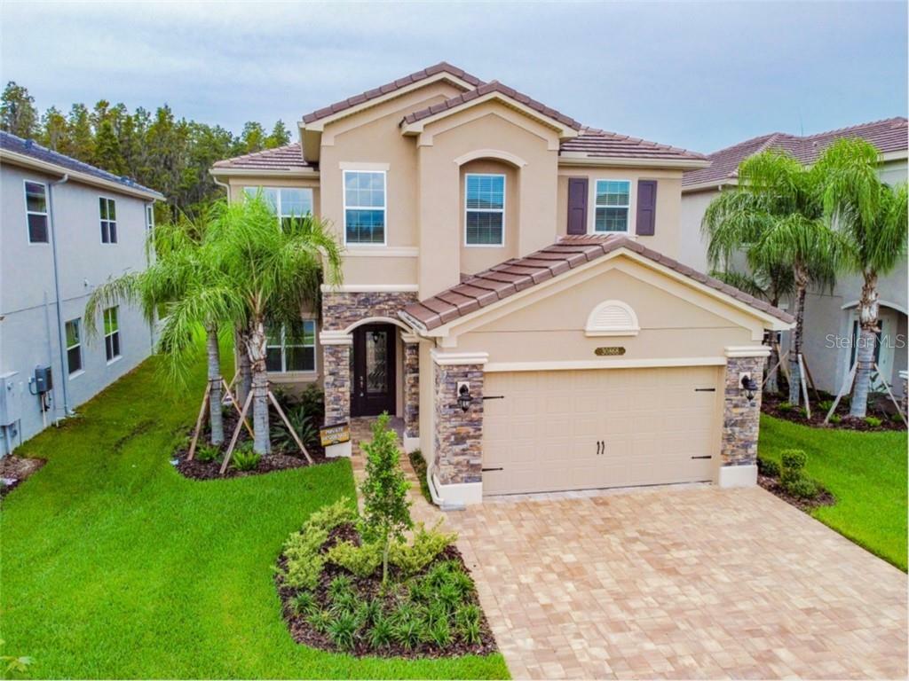 Property Photo:  30868 Lindentree Drive  FL 33543 