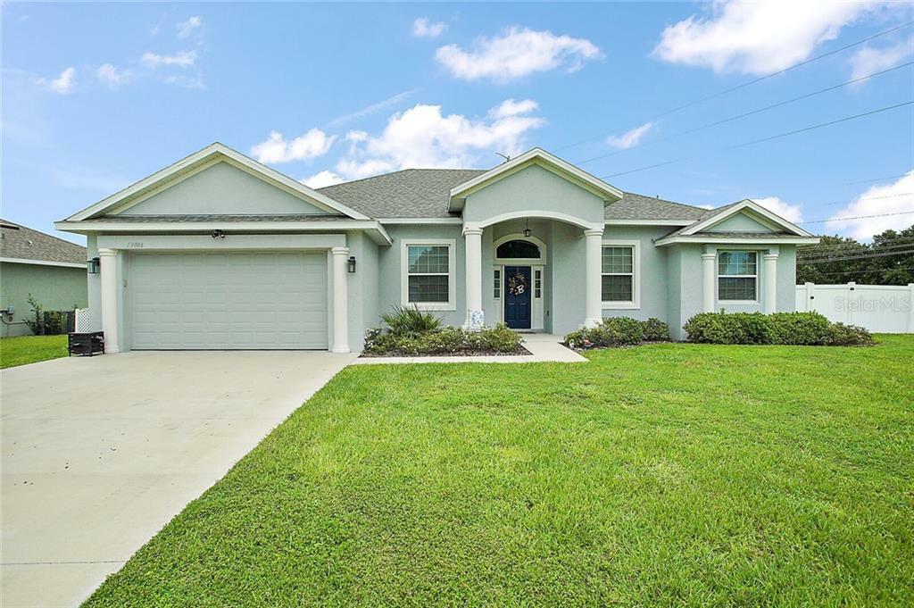 Property Photo:  13006 Tall Oak Court  FL 32735 