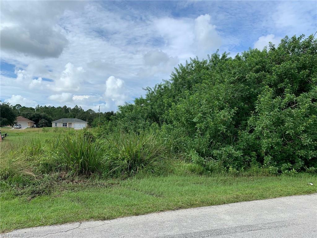 Property Photo:  2715 50th Street SW  FL 33976 