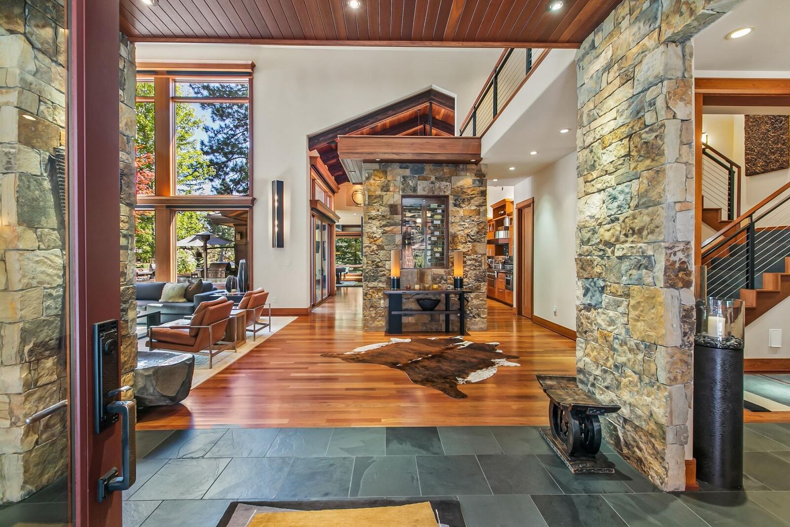 Property Photo: 61721 Tam McArthur Loop OR 97702