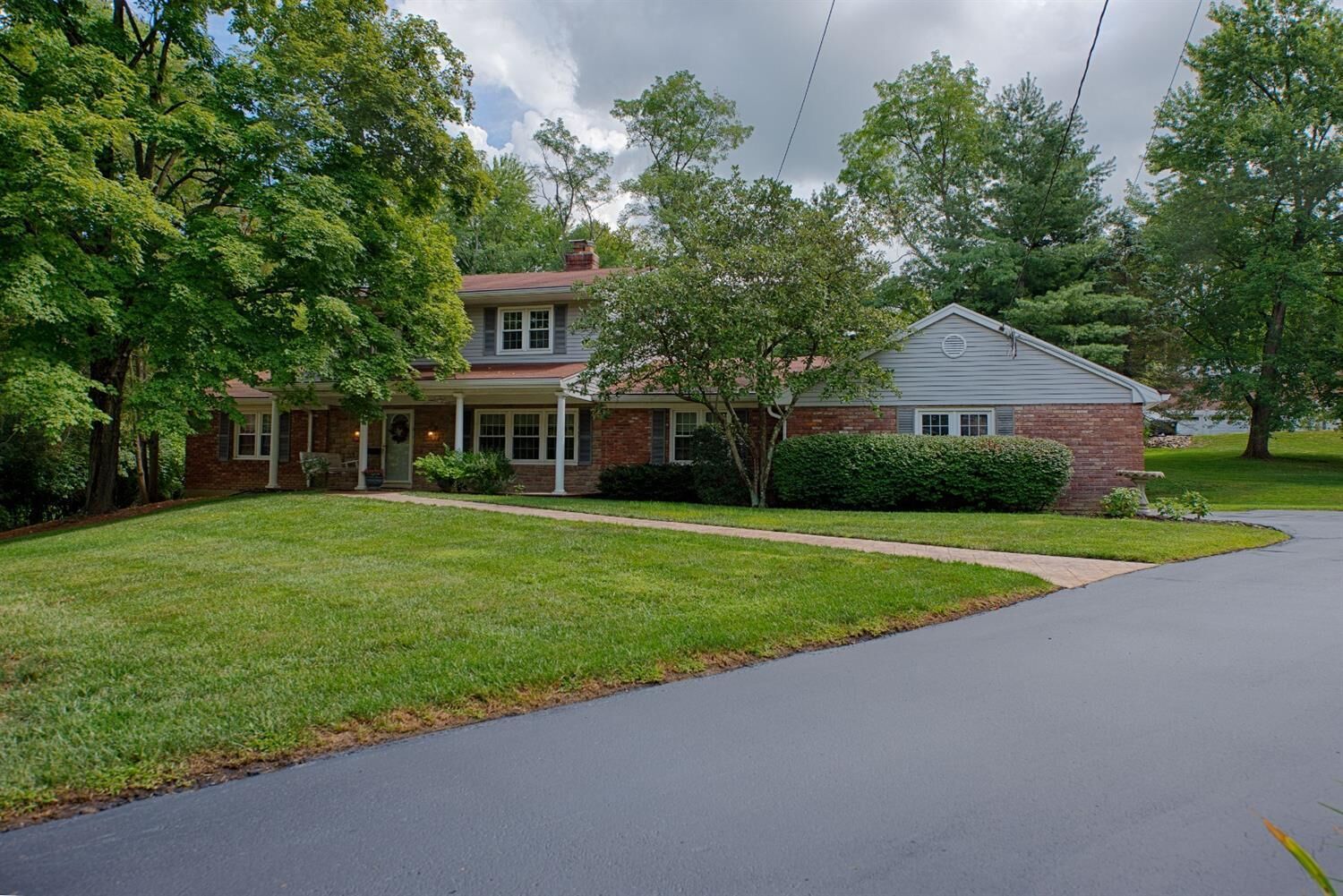 Property Photo: 1004 Lanette Dr OH 45230